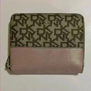 DKNY Monogram Zip Wallet – Y2K Mini Bifold – Pink & Brown Logo Core Designer